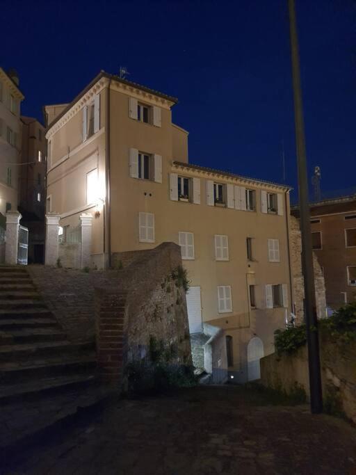 La Finestra Sul Porto Apartment Ancona Ngoại thất bức ảnh