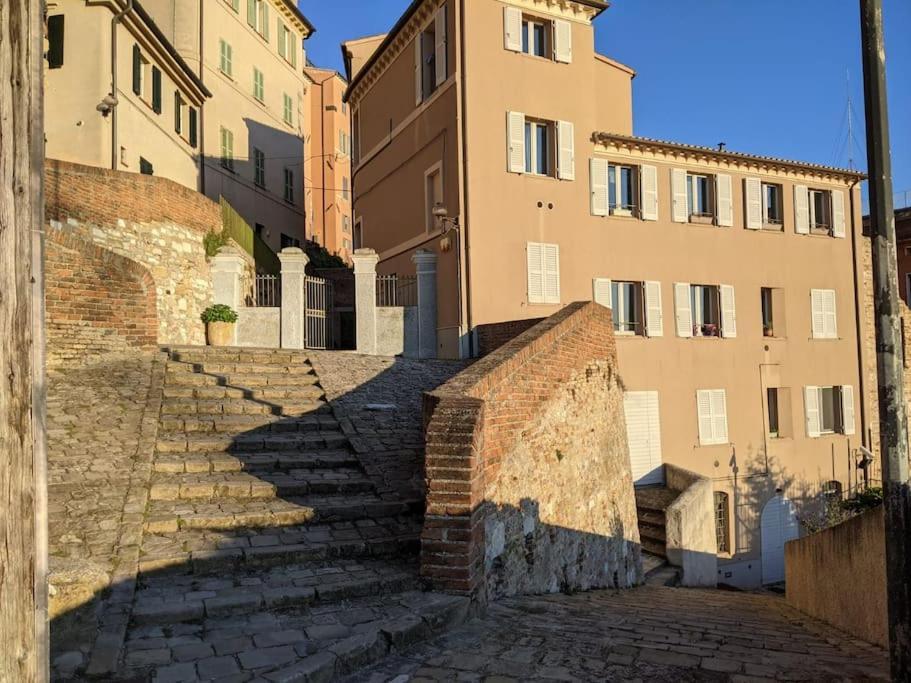 La Finestra Sul Porto Apartment Ancona Ngoại thất bức ảnh